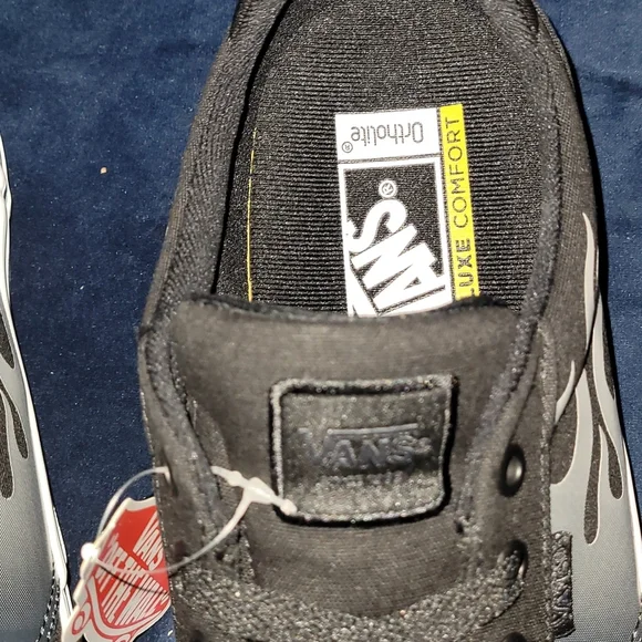 New Vans Atwood Faded Flame Deluxe sizes 8.5,11,11.5 and 12 - Picture 3 of 6